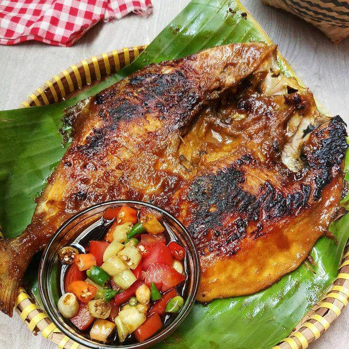 Warung Makan Fenti: Santapan Ikan Segar yang Menggugah Selera di Jantung Cilacap